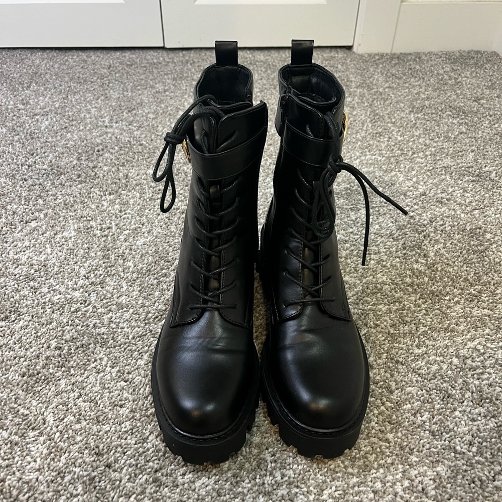 ⭐️ Black Leather Ankle Boots with Gold Buckle - Picture 2 of 6